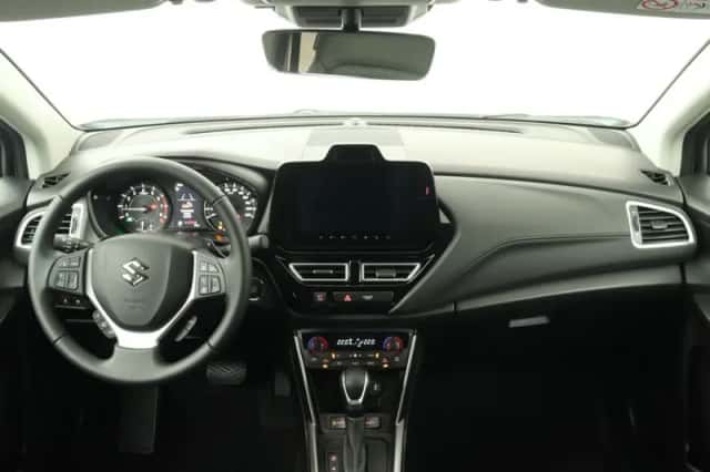 Suzuki S-Cross (2026) thumbnail 4