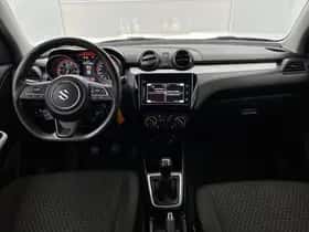 Suzuki Swift (2024) thumbnail 4