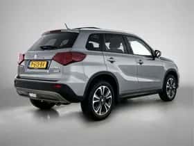 Suzuki Vitara (2022) thumbnail 2