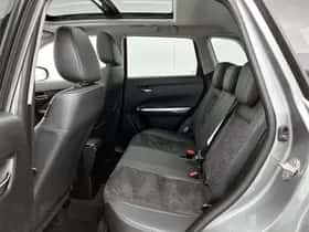 Suzuki Vitara (2022) thumbnail 17