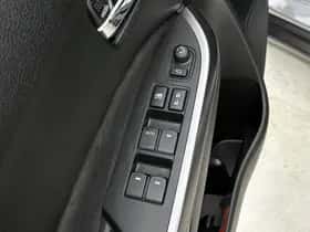 Suzuki Vitara (2022) thumbnail 22