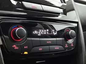 Suzuki Vitara (2022) thumbnail 10