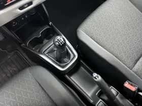 Suzuki Swift (2024) thumbnail 10