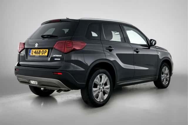 Suzuki Vitara (2021) thumbnail 2