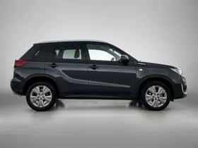Suzuki Vitara (2021) thumbnail 11
