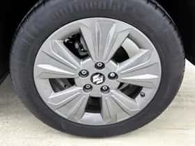 Suzuki Vitara (2021) thumbnail 23