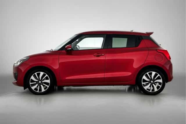 Suzuki Swift (2017) thumbnail 3