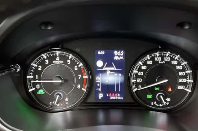 Suzuki Vitara (2025) thumbnail 5
