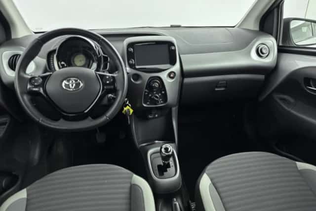 Toyota Aygo (2019) thumbnail 4