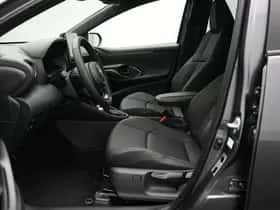Toyota Yaris (2026) thumbnail 4