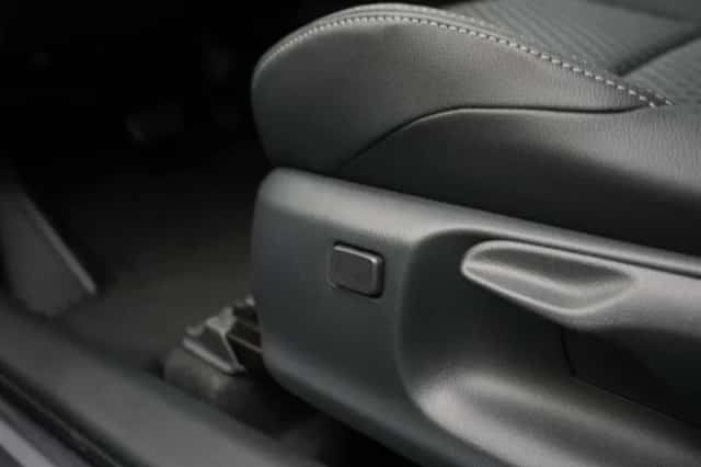 Toyota Yaris (2026) thumbnail 5