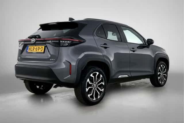 Toyota Yaris_Cross (2025) thumbnail 2