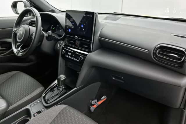 Toyota Yaris_Cross (2025) thumbnail 6