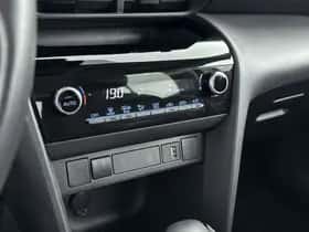 Toyota Yaris_Cross (2023) thumbnail 10