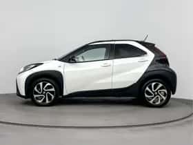Toyota Aygo (2023) thumbnail 3