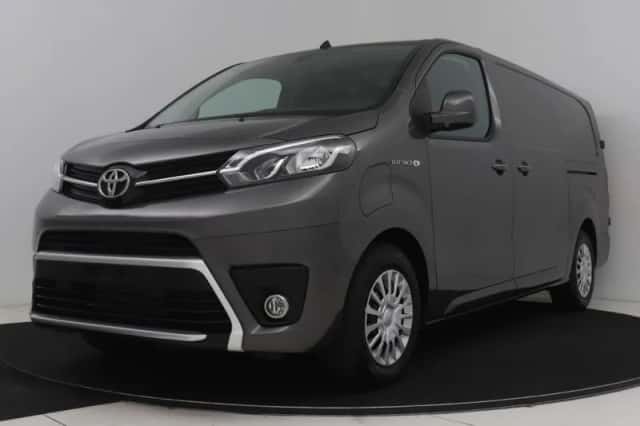 Toyota Proace (2024) thumbnail 1