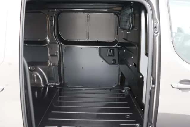 Toyota Proace (2024) thumbnail 4