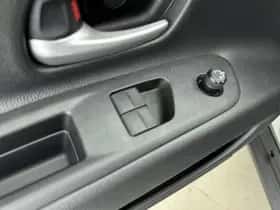 Toyota Aygo (2022) thumbnail 18