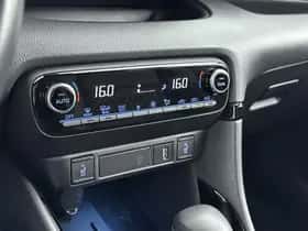 Toyota Yaris (2022) thumbnail 10