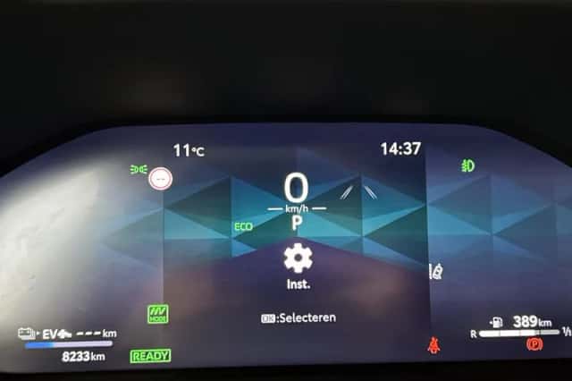 Toyota RAV4 (2025) thumbnail 5