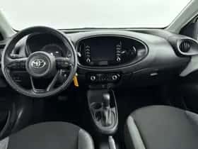 Toyota Aygo (2022) thumbnail 4