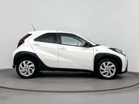 Toyota Aygo (2022) thumbnail 10