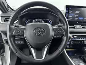 Toyota RAV4 (2021) thumbnail 18