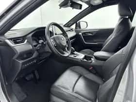 Toyota RAV4 (2021) thumbnail 26