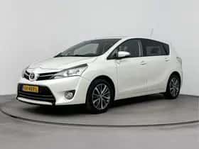 Toyota Verso (2018) thumbnail 1