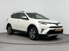 Toyota RAV4 (2017) thumbnail 13