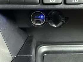 Toyota RAV4 (2017) thumbnail 25