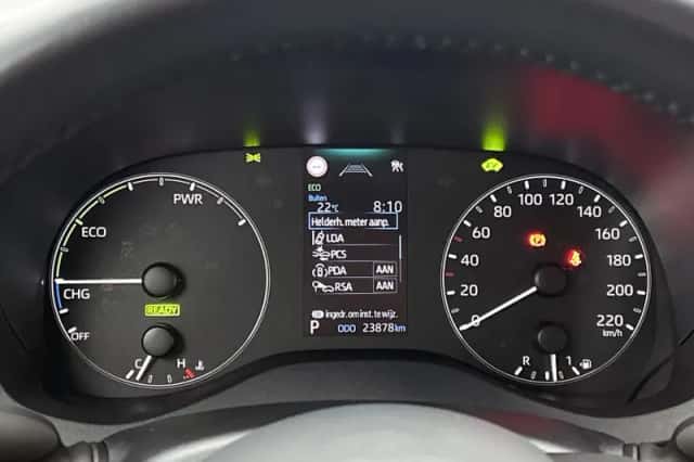 Toyota Yaris (2025) thumbnail 5