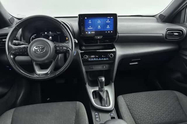 Toyota Yaris_Cross (2022) thumbnail 4