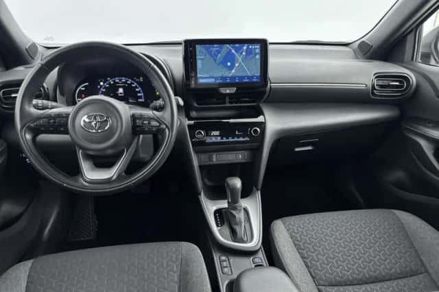 Toyota Yaris_Cross (2023) thumbnail 4