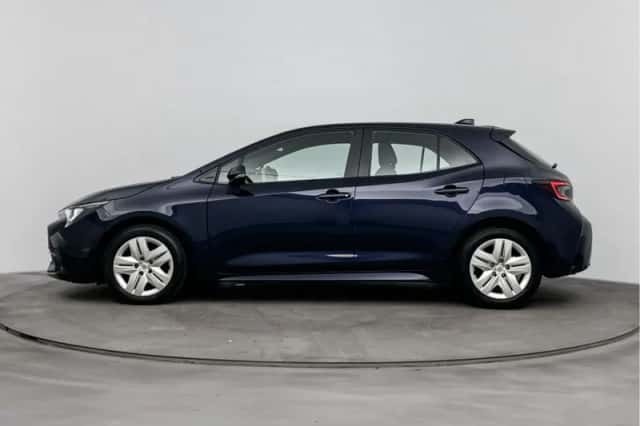 Toyota Corolla (2023) thumbnail 3