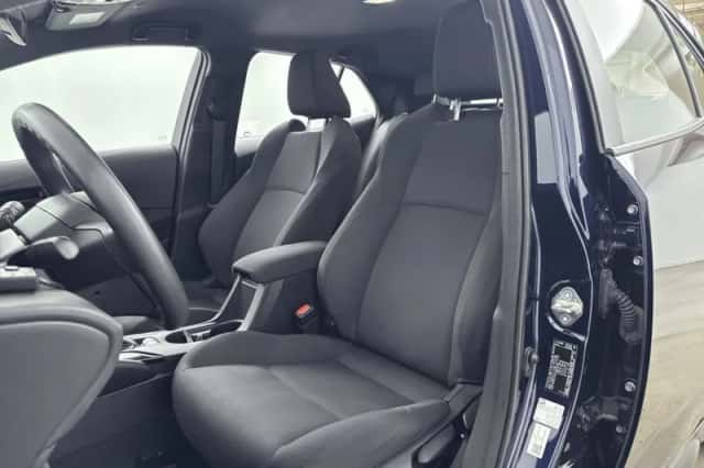 Toyota Corolla (2023) thumbnail 4