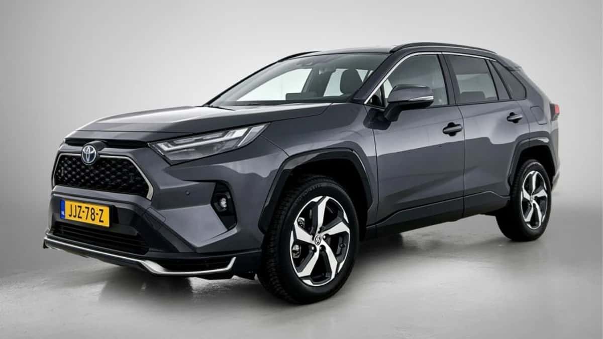 Toyota RAV4 (2025) — foto 1