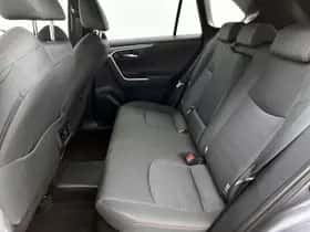 Toyota RAV4 (2025) thumbnail 16