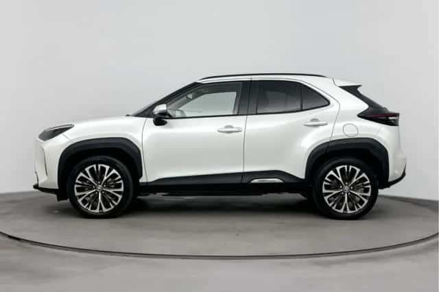 Toyota Yaris_Cross (2024) thumbnail 3