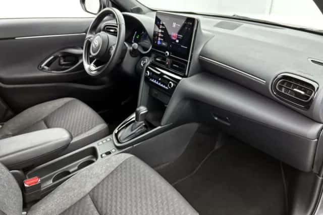 Toyota Yaris_Cross (2024) thumbnail 6