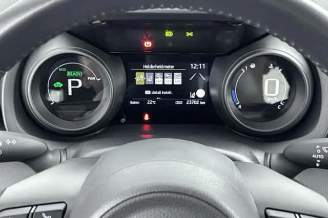 Toyota Yaris (2022) thumbnail 5
