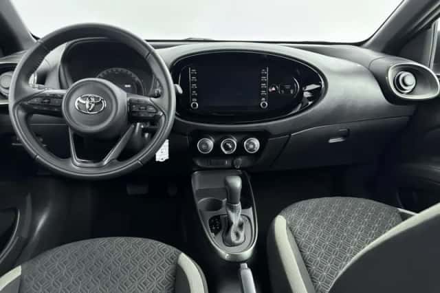 Toyota Aygo (2023) thumbnail 4