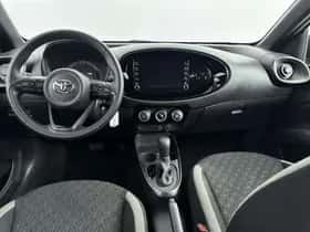 Toyota Aygo (2023) thumbnail 4