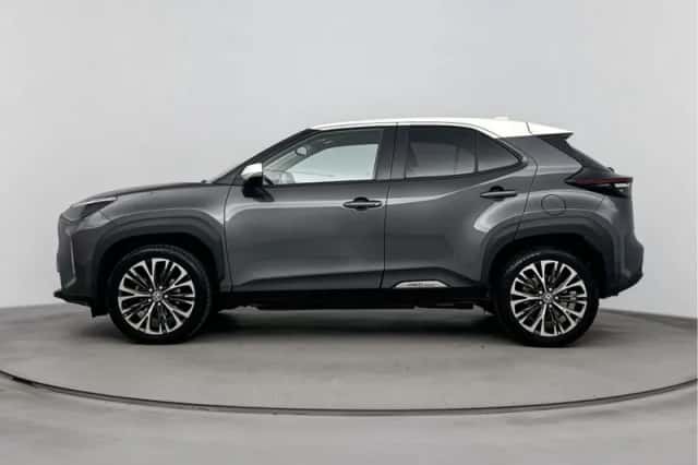 Toyota Yaris_Cross (2022) thumbnail 3