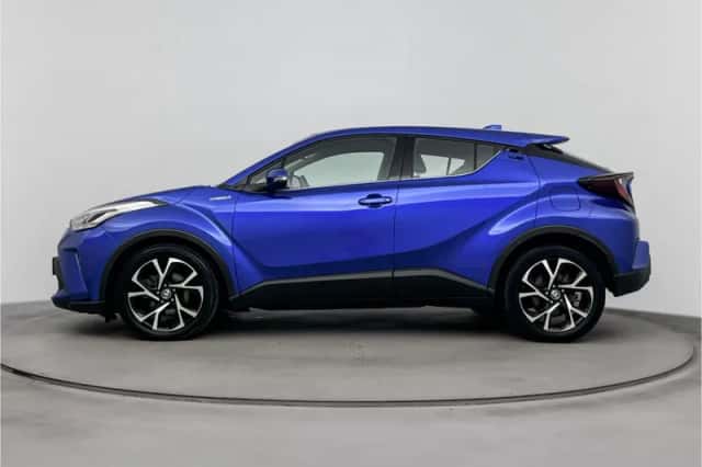 Toyota C-HR (2020) thumbnail 3
