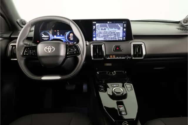 Toyota Urban_Cruiser (2026) thumbnail 4