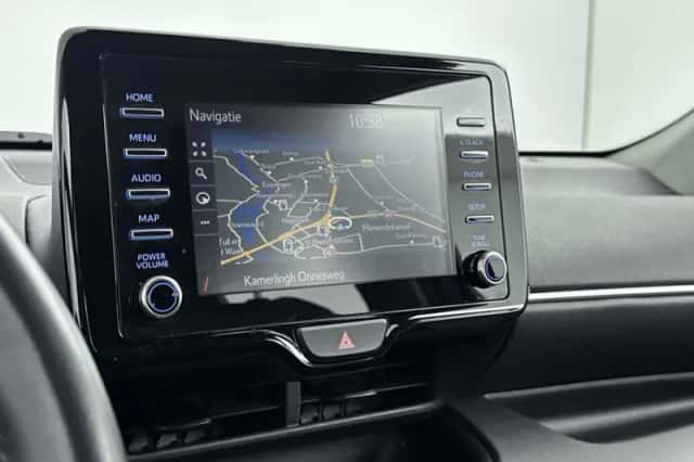 Toyota Yaris (2022) thumbnail 6