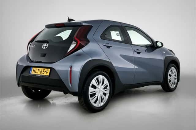 Toyota Aygo (2025) thumbnail 2