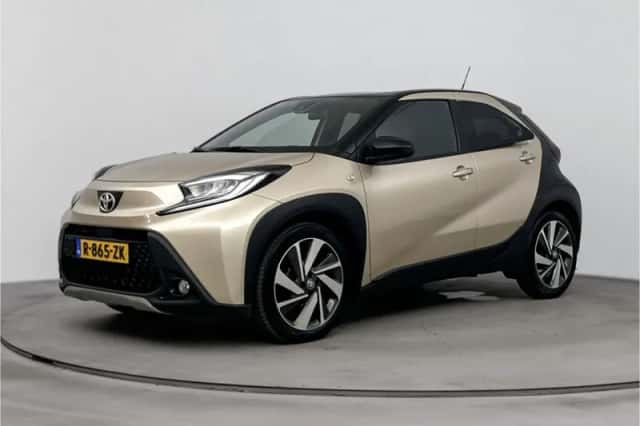 Toyota Aygo (2023) thumbnail 1