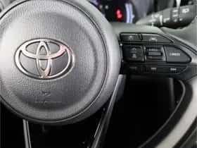 Toyota Yaris_Cross (2025) thumbnail 19